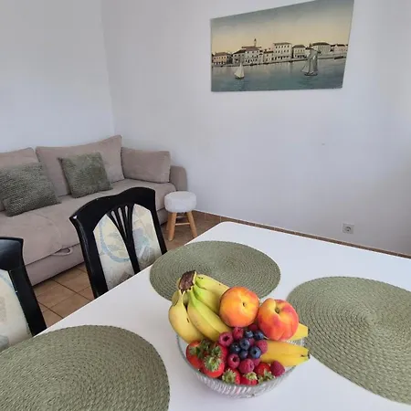 Daire Perlica Biograd Na Moru